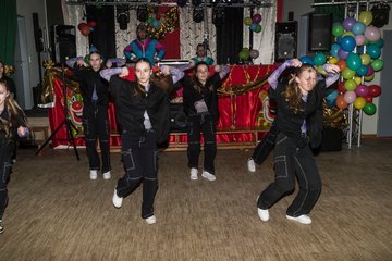 Bild 210 - Jugend Latuff